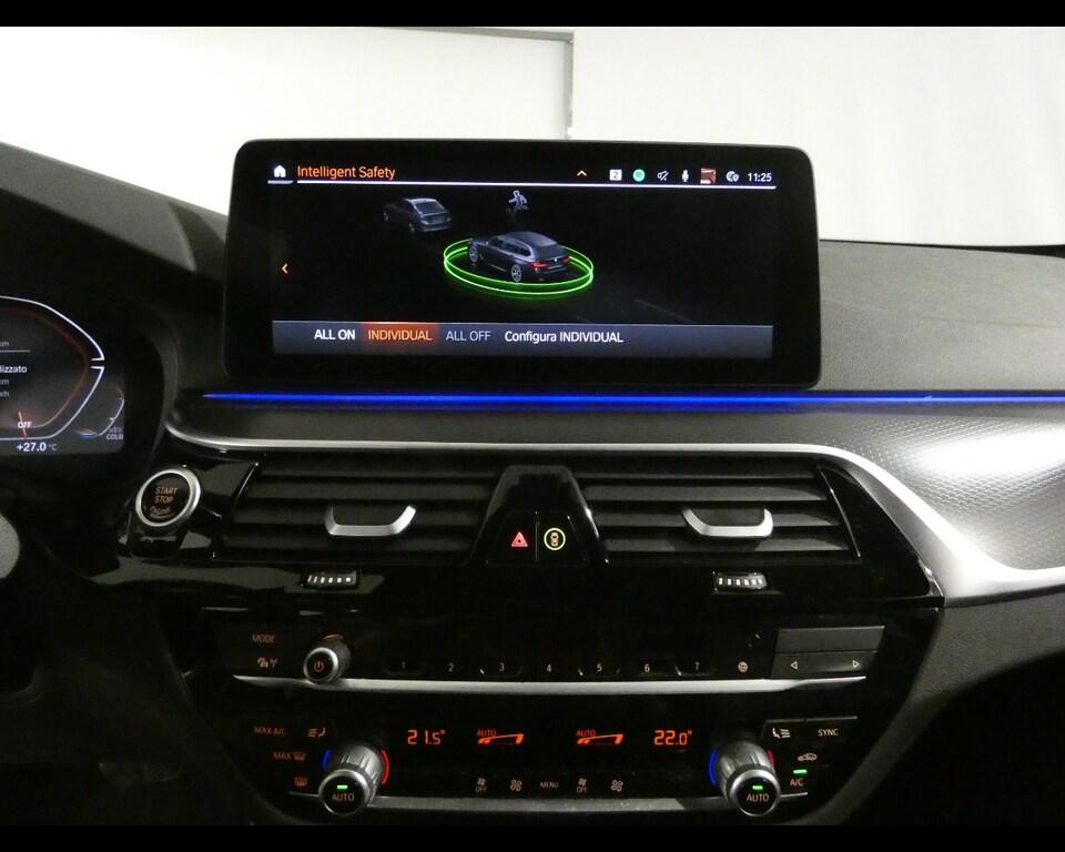 BMW Serie 5 520d Touring mhev 48V xdrive Msport auto