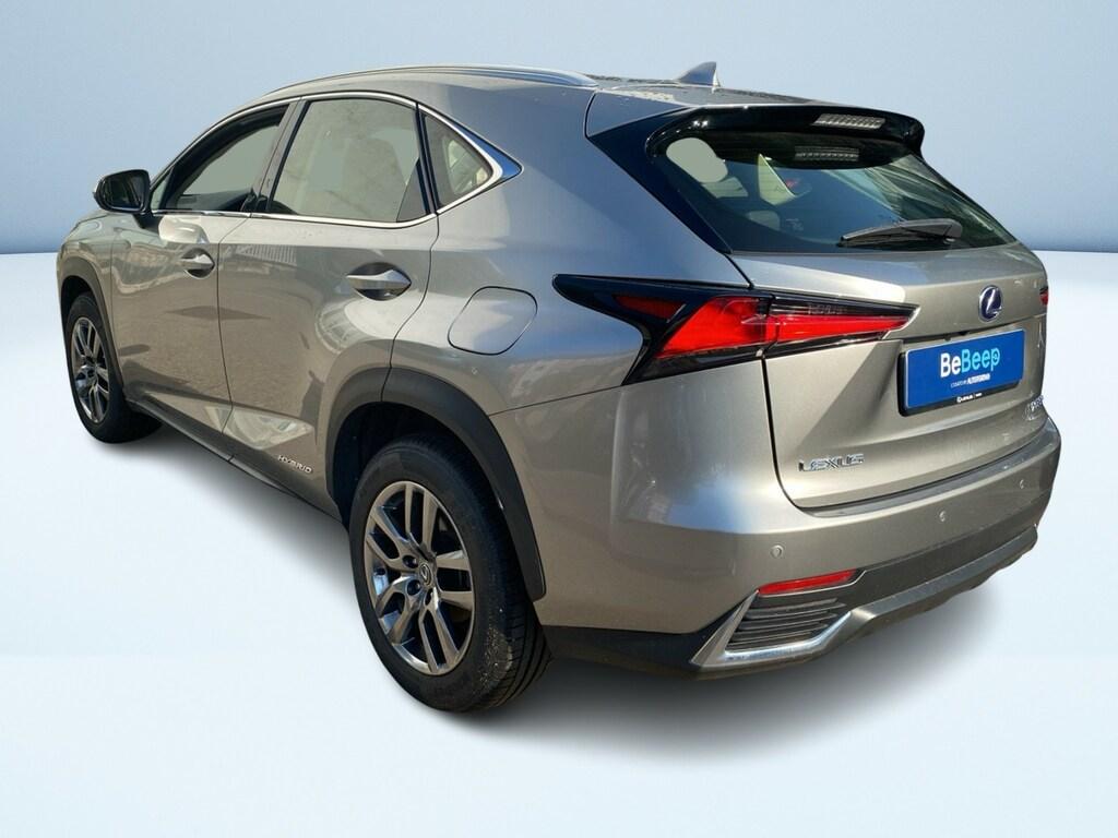 Lexus NX 300 h 2.5 Luxury 4wd cvt