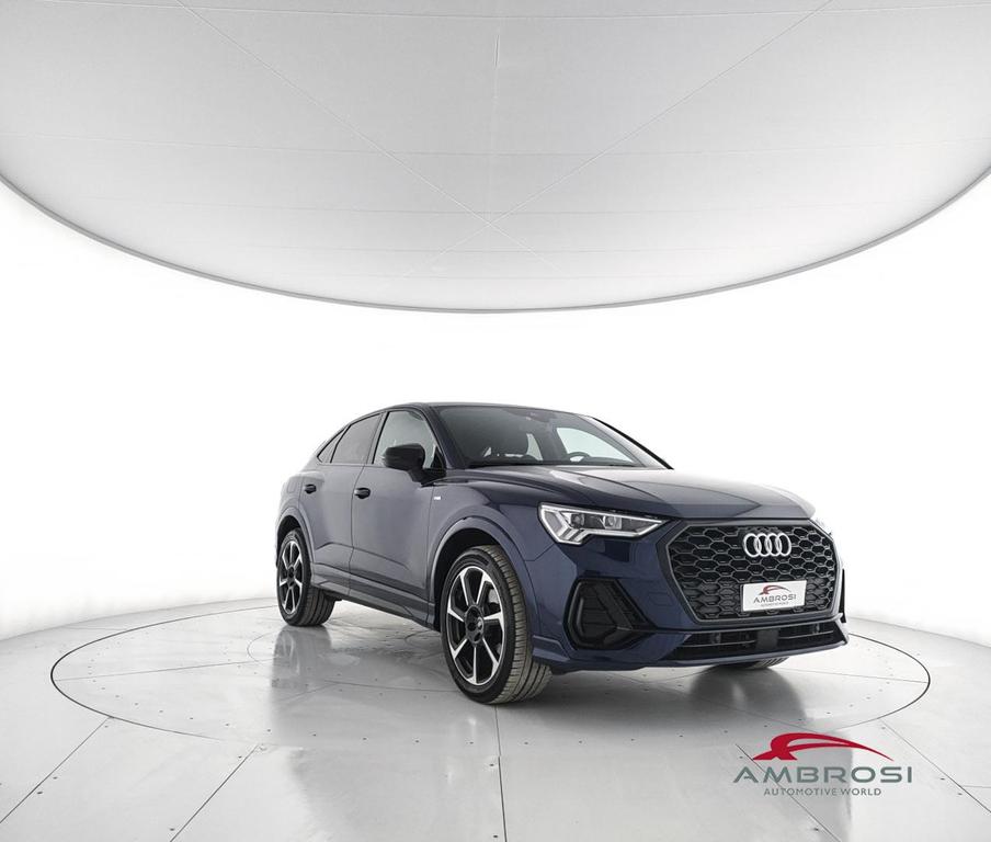 Audi Q3 Sportback 35 1.5 tfsi mhev S Line Edition 150cv s-tronic