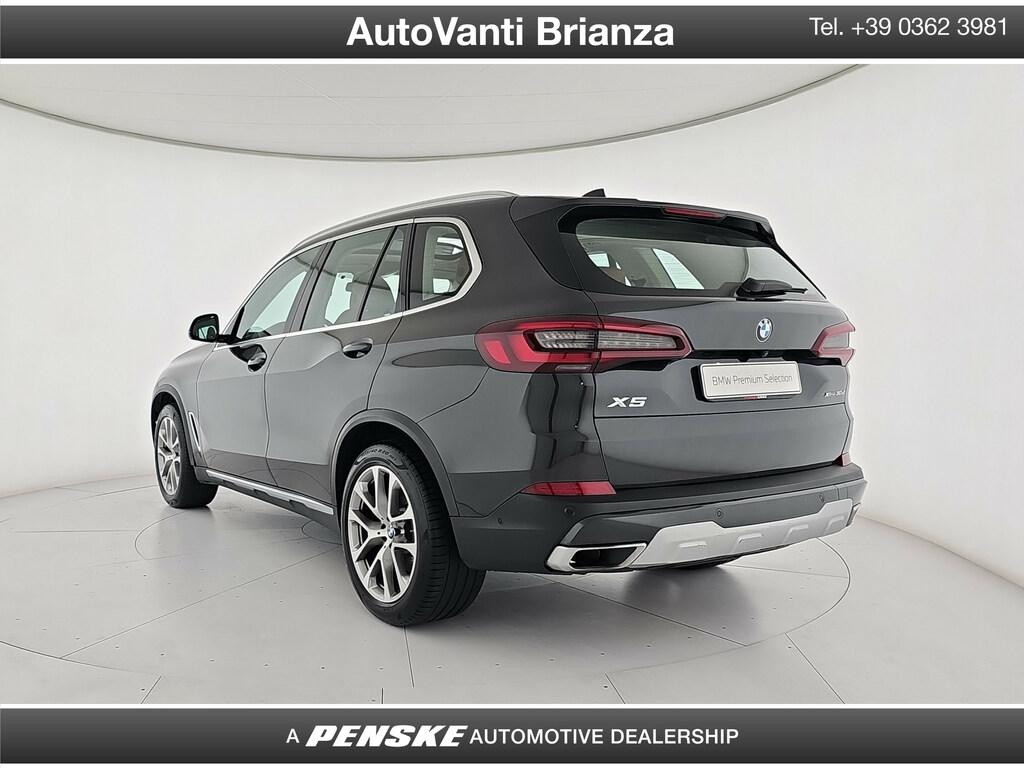 BMW X5 xdrive30d mhev 48V xLine auto