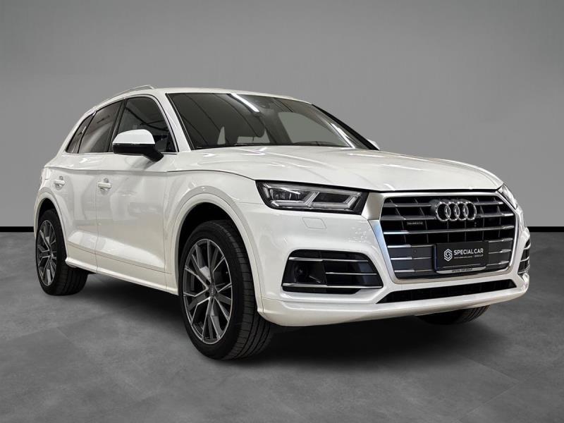 Audi Q5 40 2.0 tdi mhev Business quattro s tronic