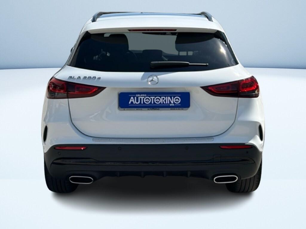 Mercedes GLA 200 d Premium auto