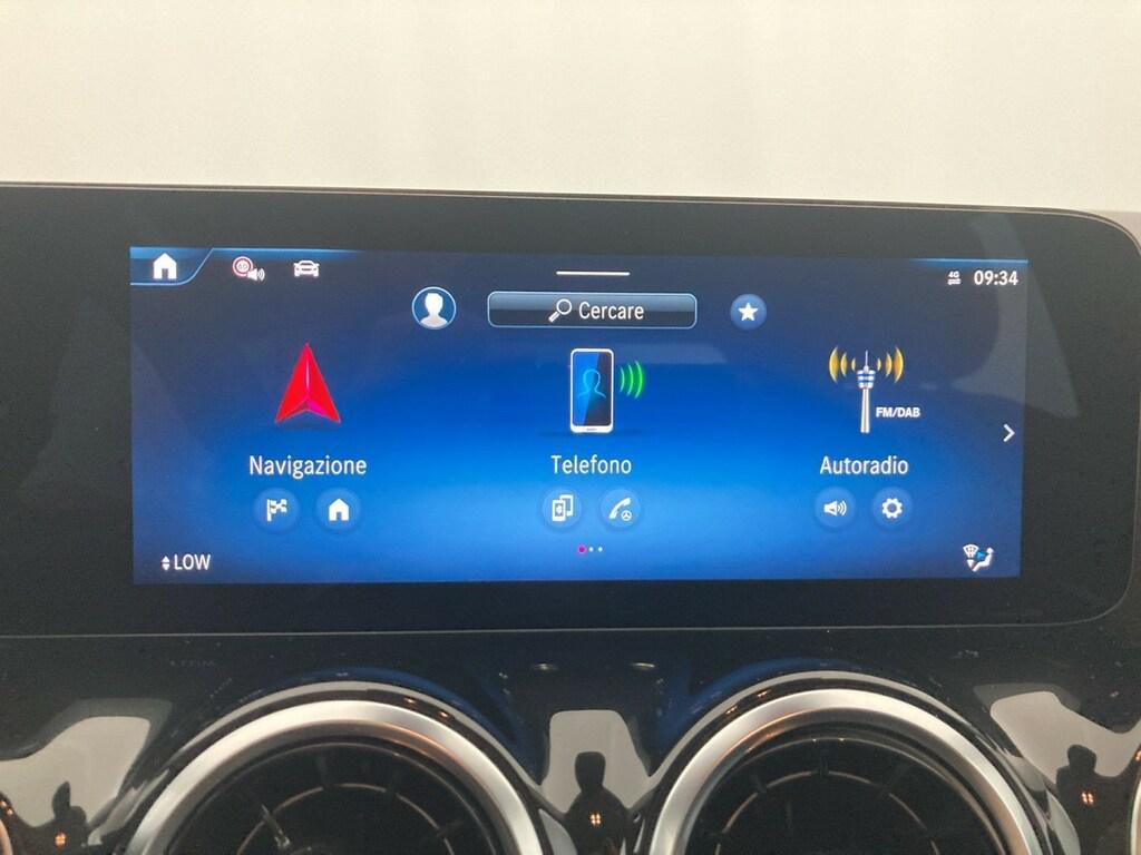 Mercedes GLA 180 d Progressive Advanced auto