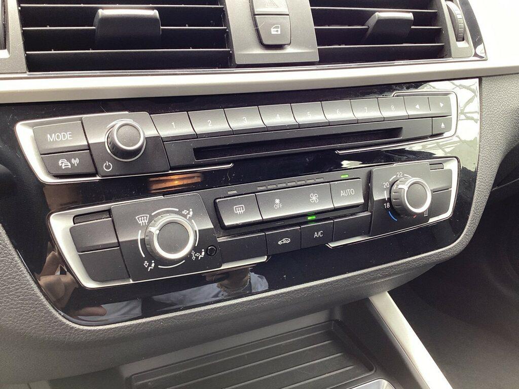 BMW Serie 1 118i Advantage 5p