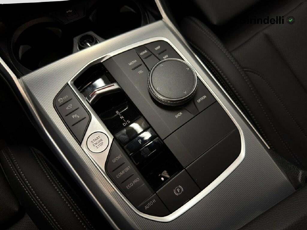 BMW Serie 3 320d Touring mhev 48V xdrive auto