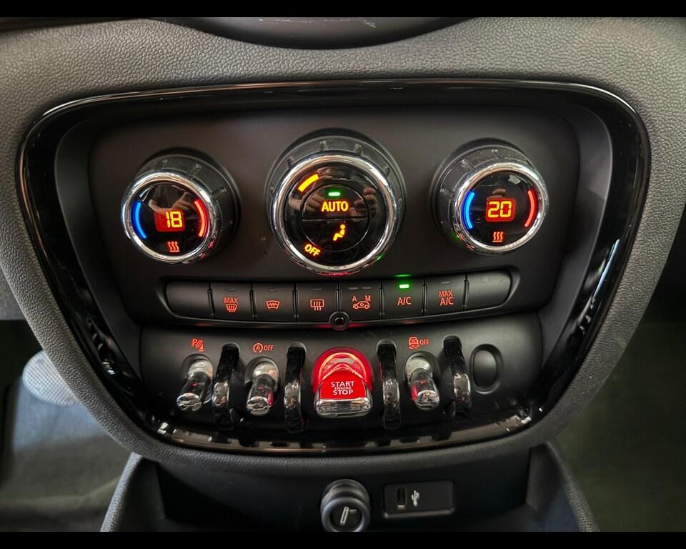 Mini Cooper D Clubman 2.0 Cooper D Mayfair Edition auto