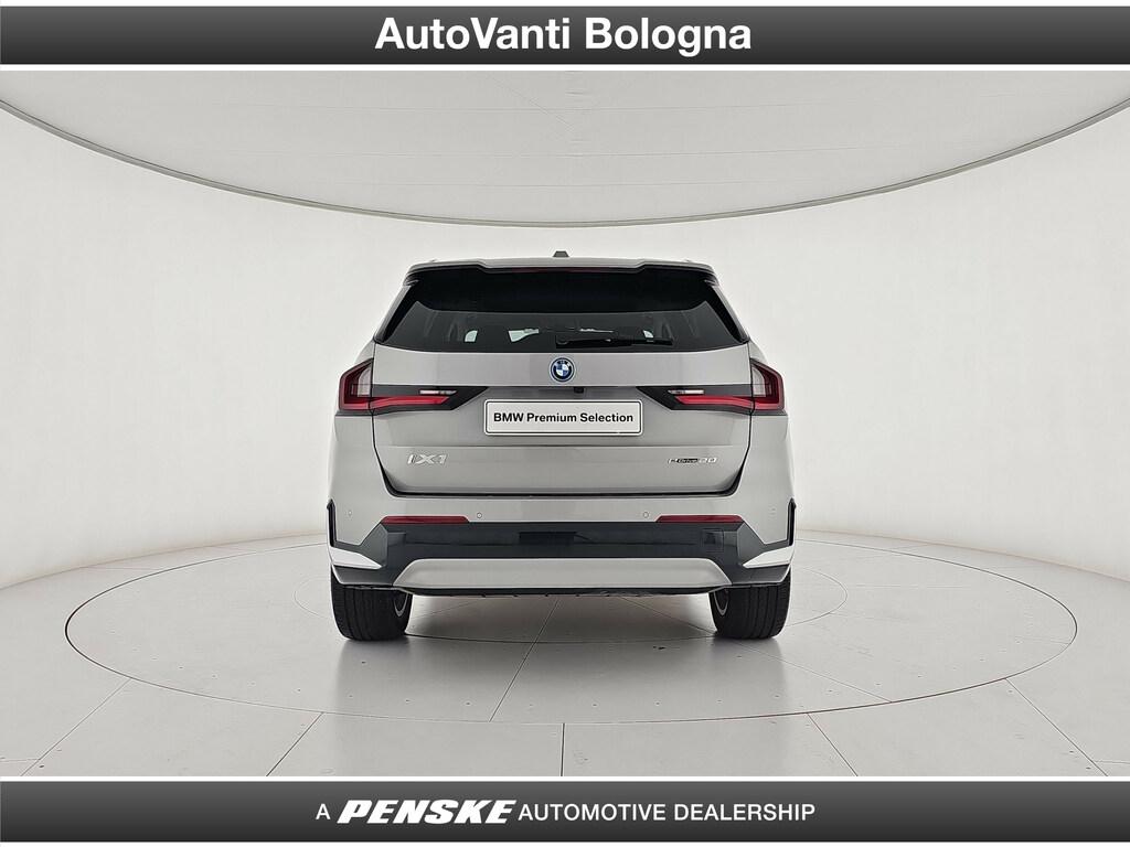 BMW iX1 edrive 20 X-Line