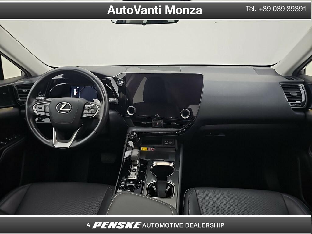 Lexus NX 2.5 plug-in Premium 4wd e-cvt