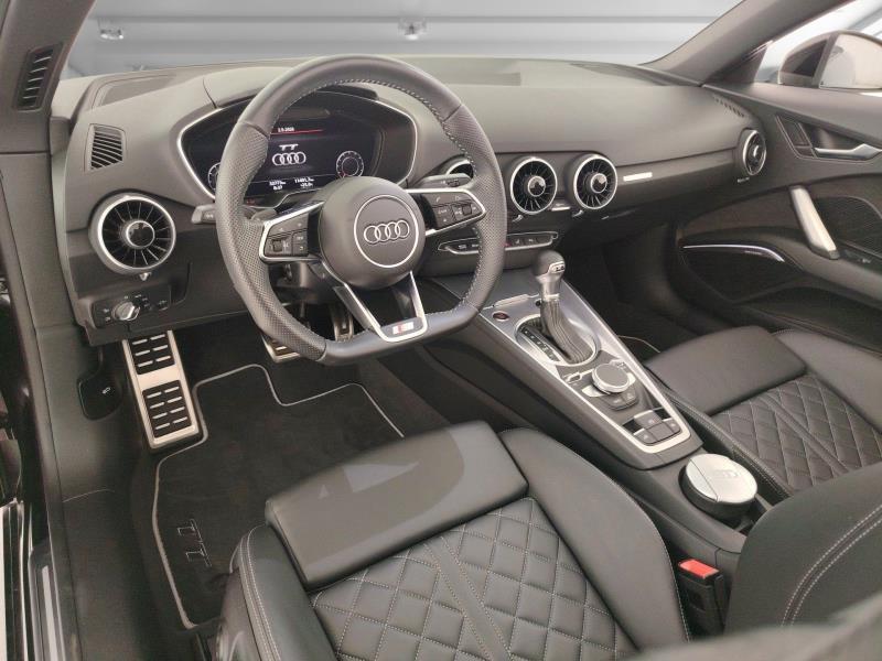 Audi TT Roadster 40 2.0 tfsi s-tronic
