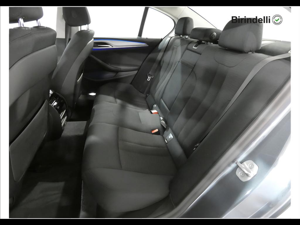 BMW Serie 5 520d mhev 48V Business auto