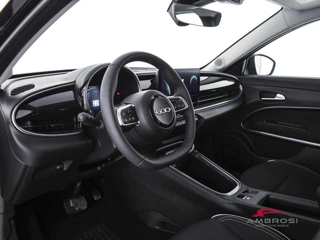 Fiat 600 1.2 hybrid 136cv auto