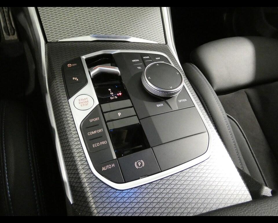 BMW Serie 3 320d Touring mhev 48V Msport auto