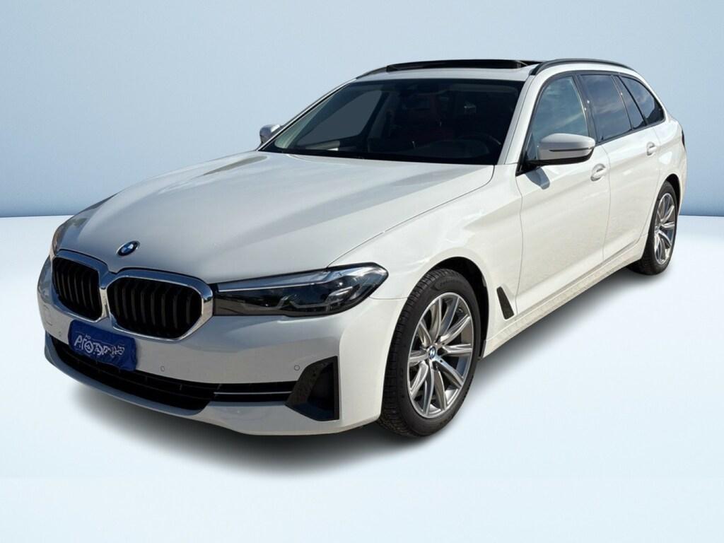 BMW Serie 5 520d Touring mhev 48V xdrive Msport auto