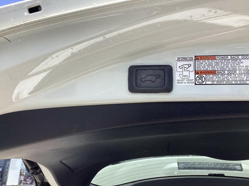 Toyota RAV4 2.5 vvt-i hybrid Style 4wd e-cvt my17