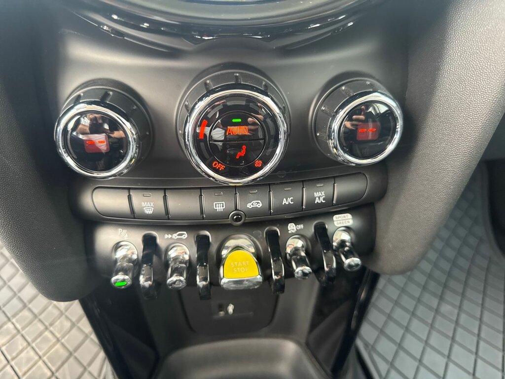 Mini Cooper SE 3p Classic auto