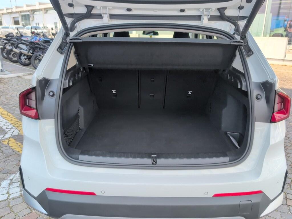 BMW X1 xdrive20d mhev 48V auto