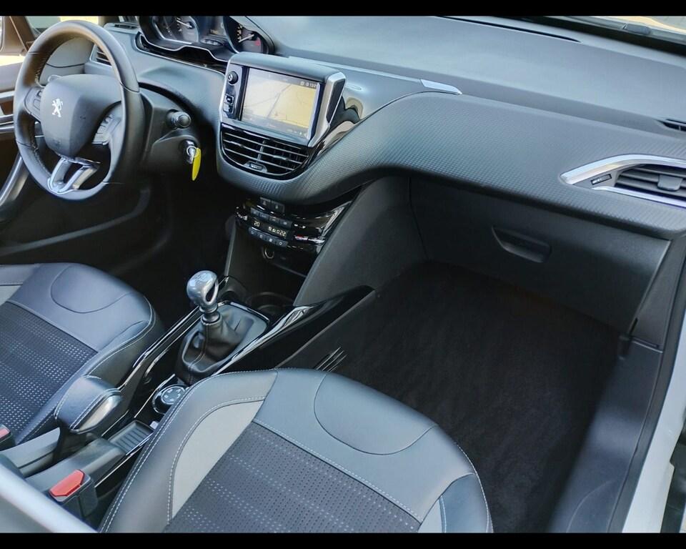 Peugeot 2008 1.5 bluehdi Style s&s 100cv 5marce