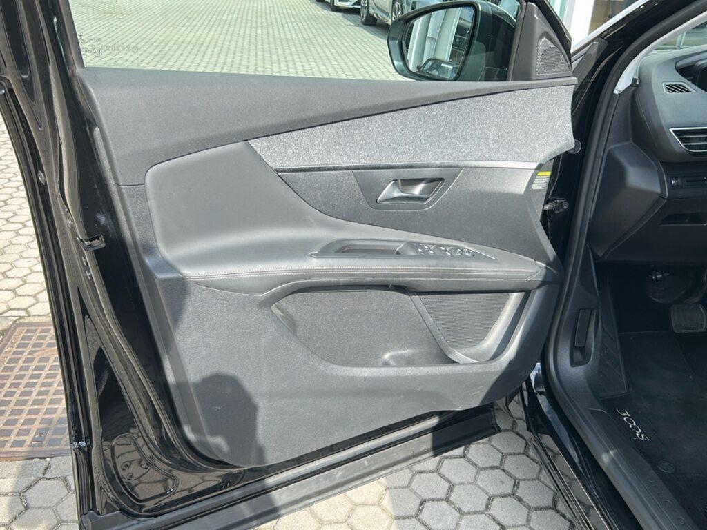 Peugeot 3008 1.2 puretech t. Allure s&s 130cv eat8