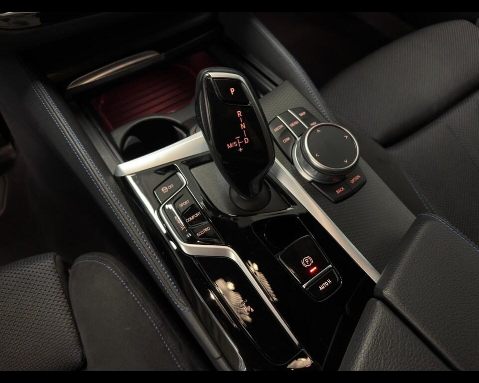 BMW Serie 5 520d Touring mhev 48V xdrive Msport auto