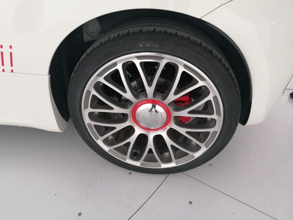 Abarth 595 1.4 16v t. t-jet Yamaha Factory Racing 160cv
