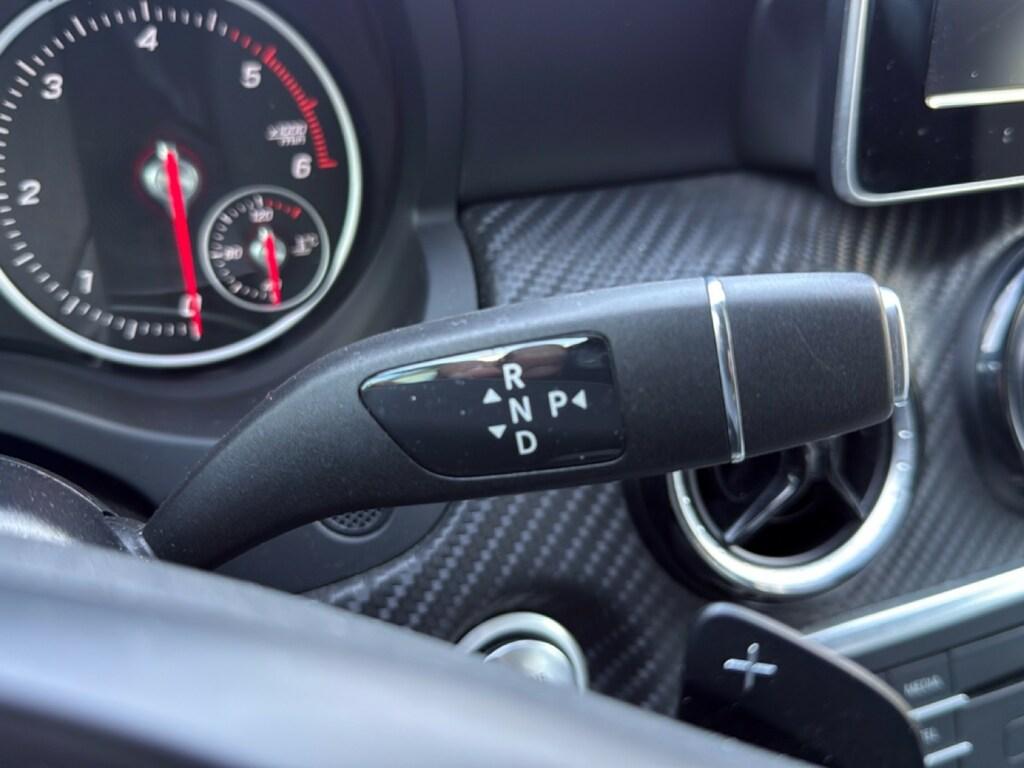 Mercedes GLA 180 d Business auto