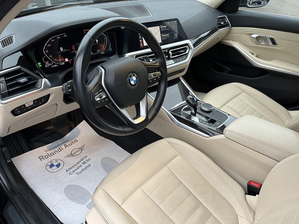 BMW Serie 3 320d Touring mhev 48V Luxury auto