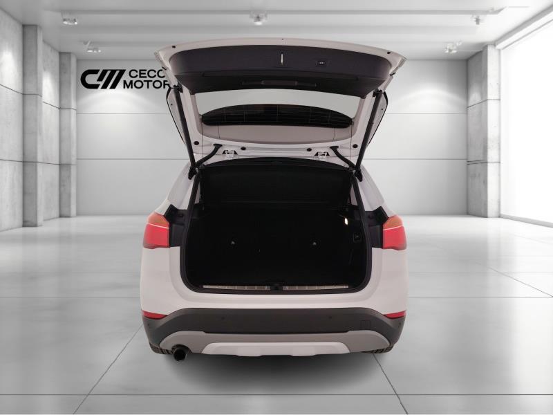 BMW X1 sdrive18i xLine auto