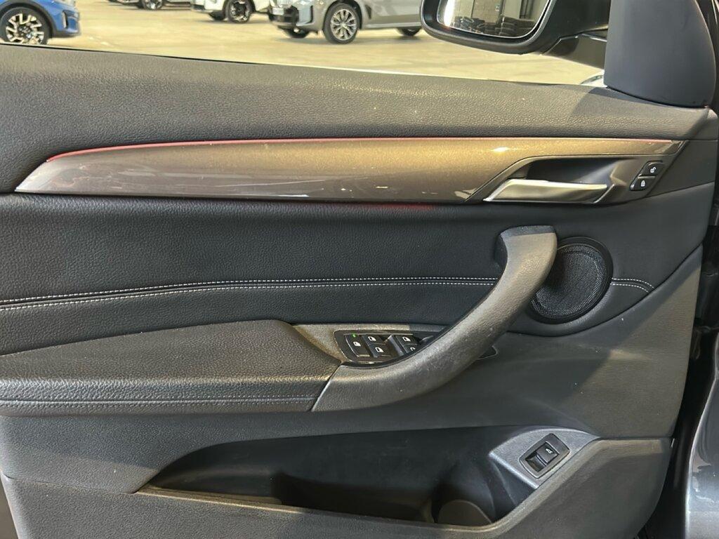 BMW X1 sdrive18d xLine auto my18
