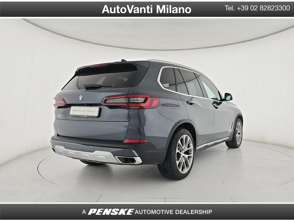 BMW X5 xdrive30d mhev 48V xLine auto