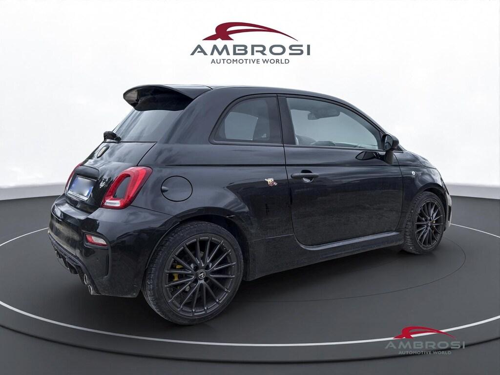 Abarth 695 1.4 t-jet 180cv