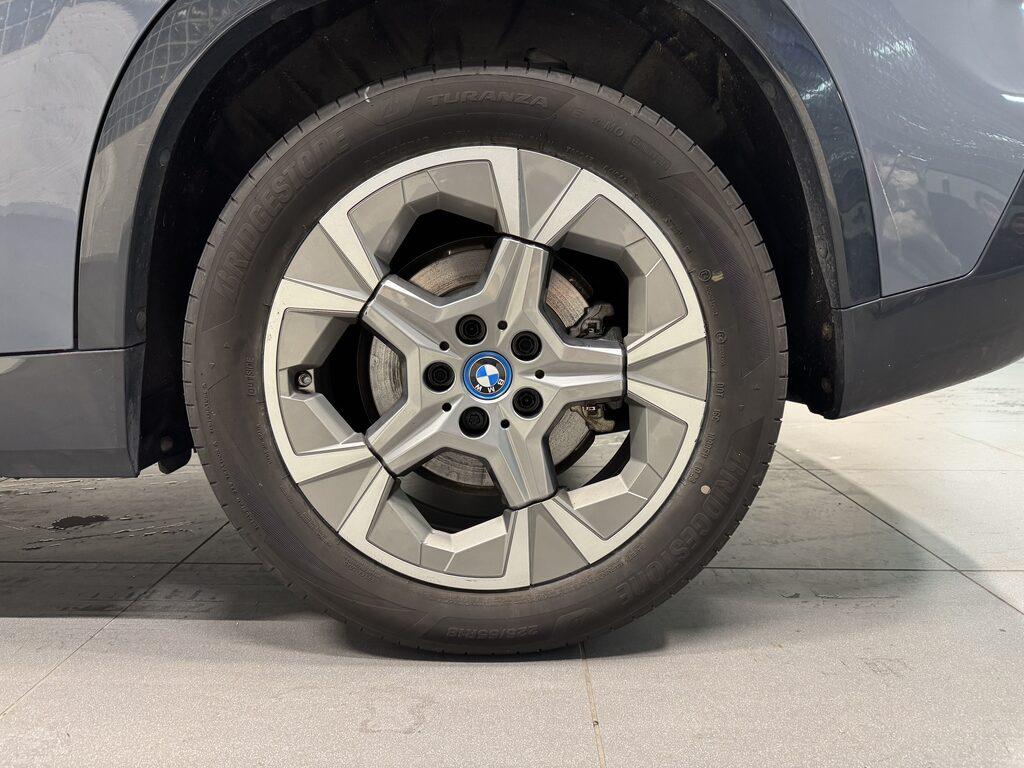 BMW iX1 30 xdrive X-Line