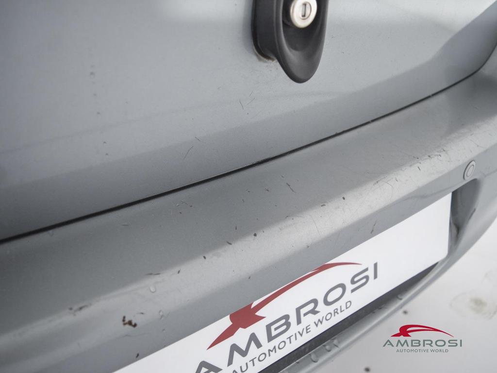 Toyota Yaris 1.3 Sol 5p