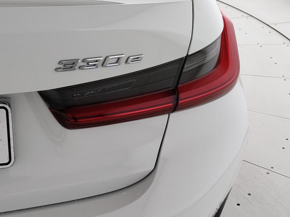 BMW Serie 3 330e Business Advantage auto