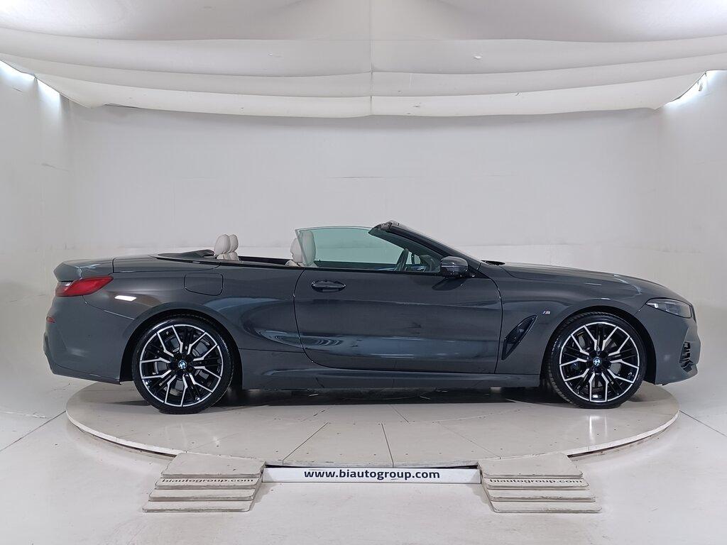 BMW Serie 8 840d Cabrio mhev 48V xdrive Individual Composition Msport auto