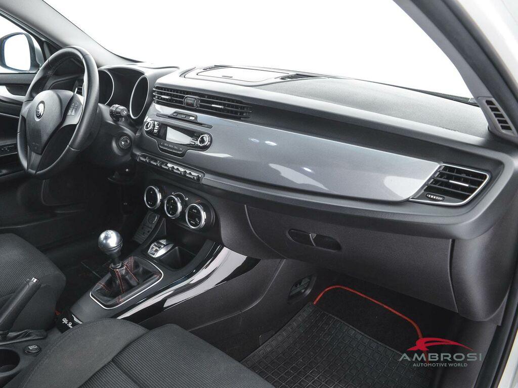 Alfa Romeo Giulietta 1.6 jtdm-2 Progression