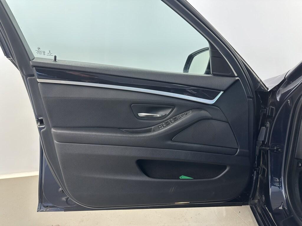 BMW Serie 5 520d Touring xdrive Business 190cv auto