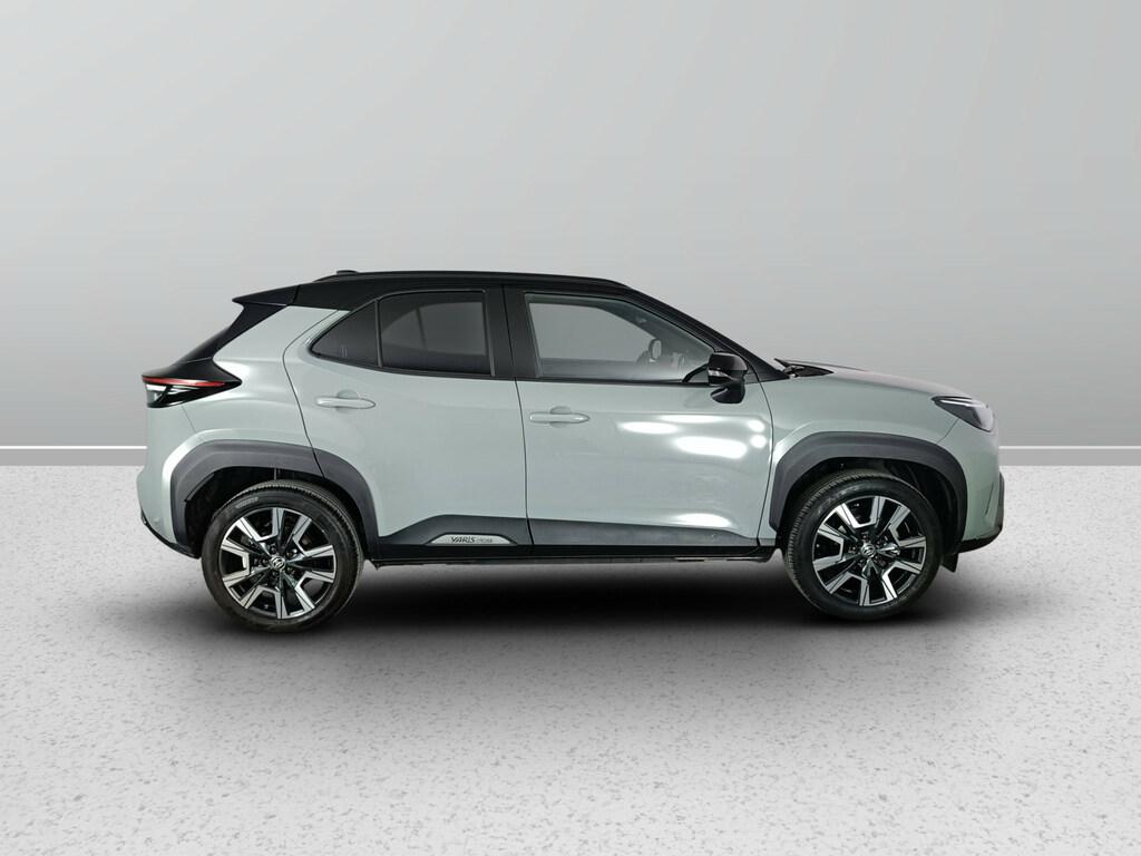 Toyota Yaris Cross 1.5h Premiere awd-i 130cv e-cvt