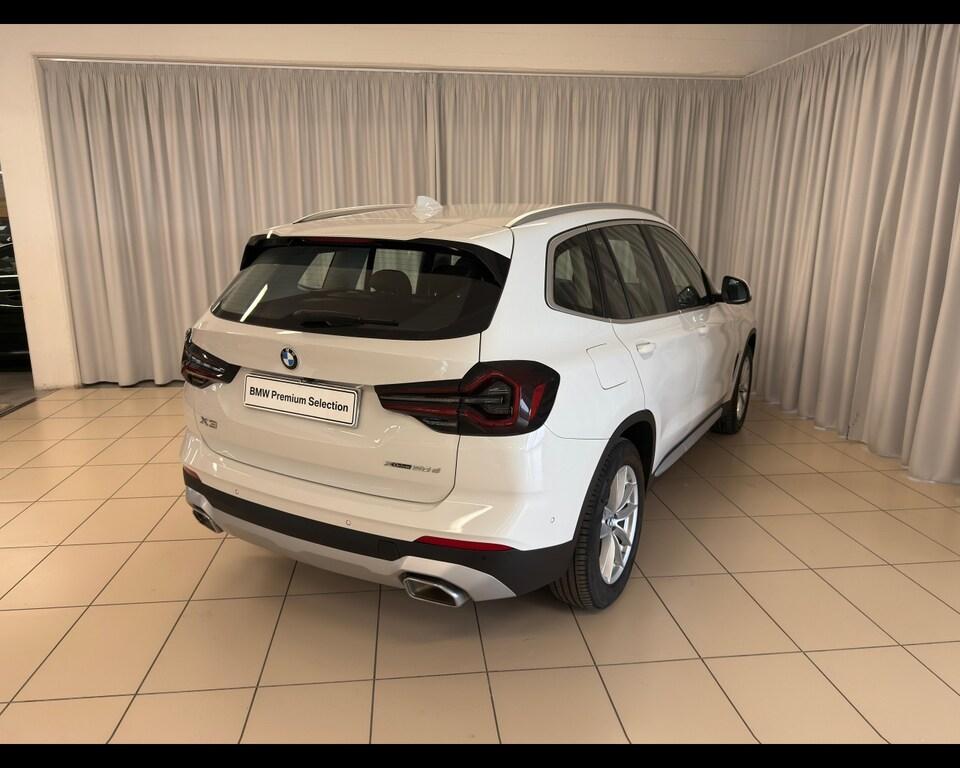 BMW X3 xdrive20d mhev 48V auto
