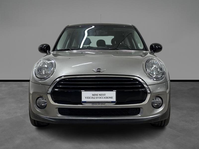 Mini Cooper D 1.5 D Cooper D Boost Auto
