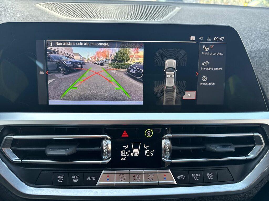 BMW Serie 3 330d Touring mhev 48V xdrive Msport auto