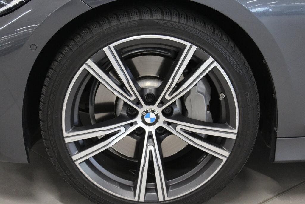 BMW Serie 3 330d Touring mhev 48V xdrive Msport auto