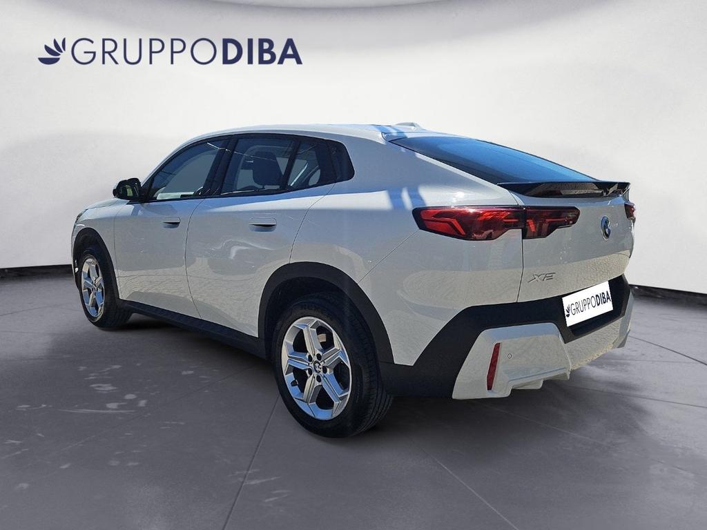 BMW X2 sdrive 18d auto