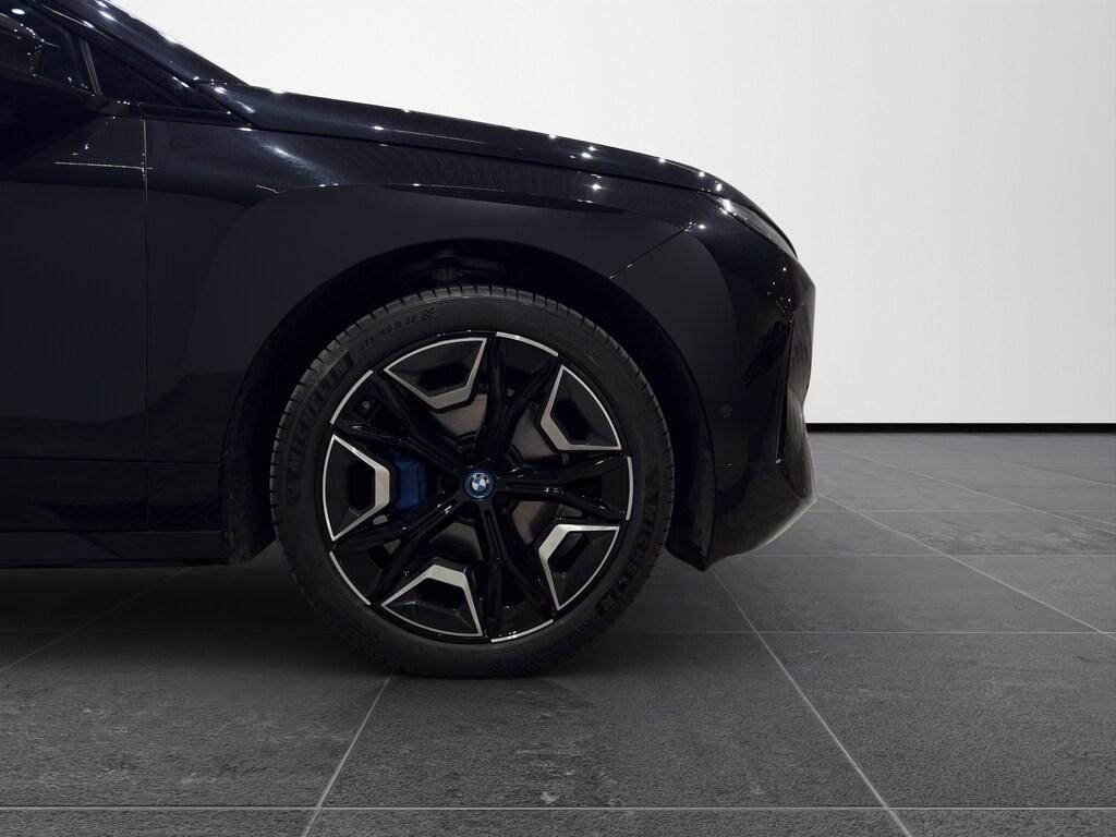 BMW iX xdrive50 pacchetto sportivo