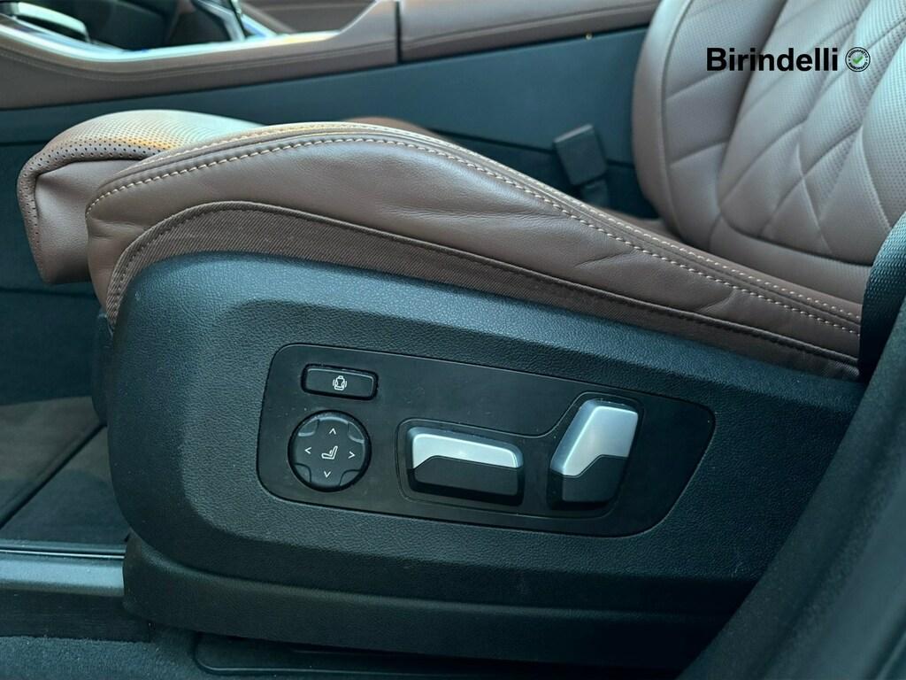 BMW X5 xdrive30d mhev 48V xLine auto