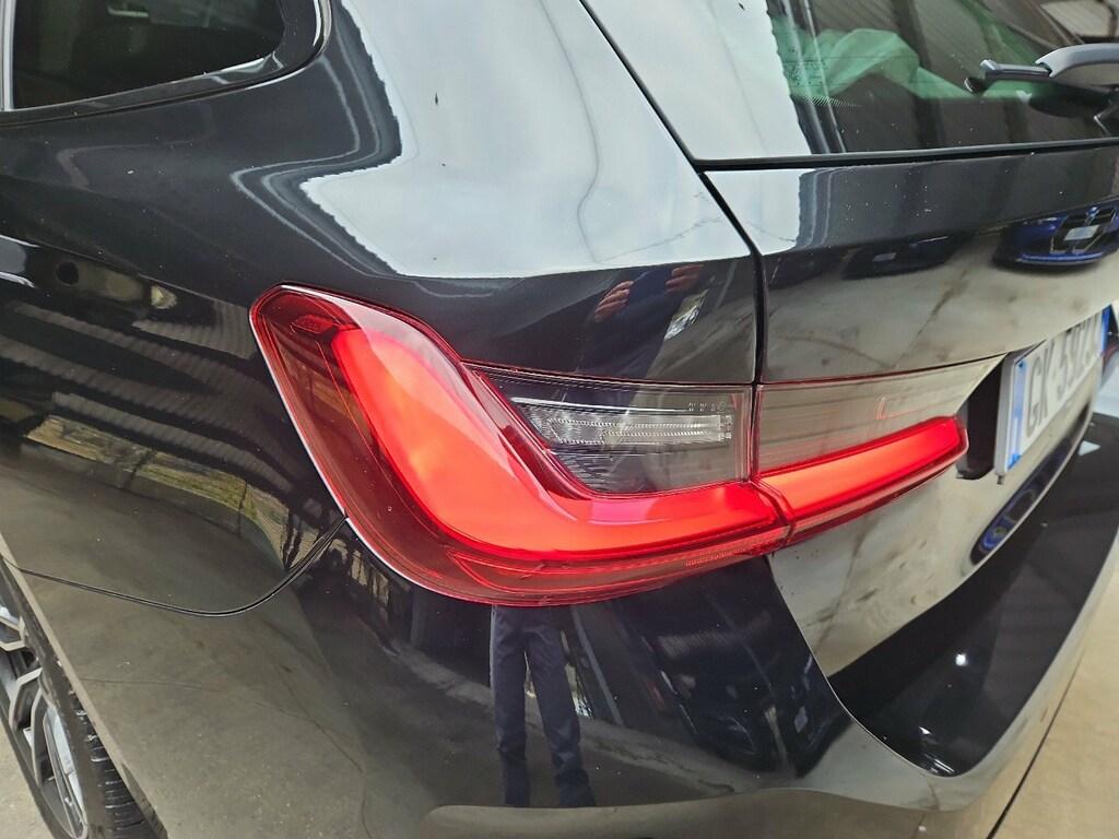 BMW Serie 3 316d Touring mhev 48V auto