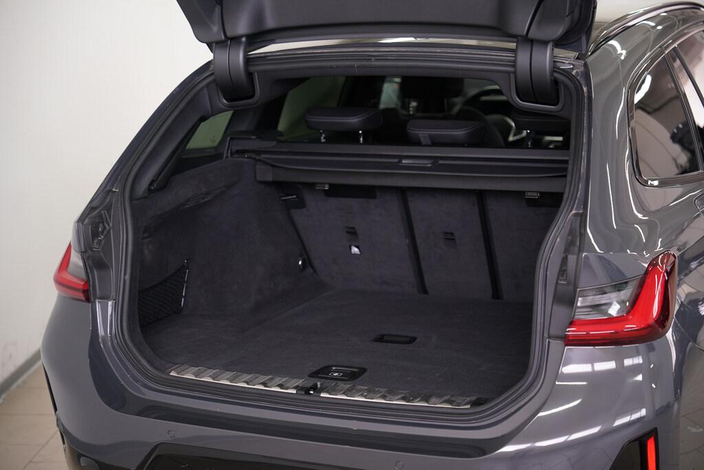 BMW Serie 3 320d Touring mhev 48V Msport xdrive auto