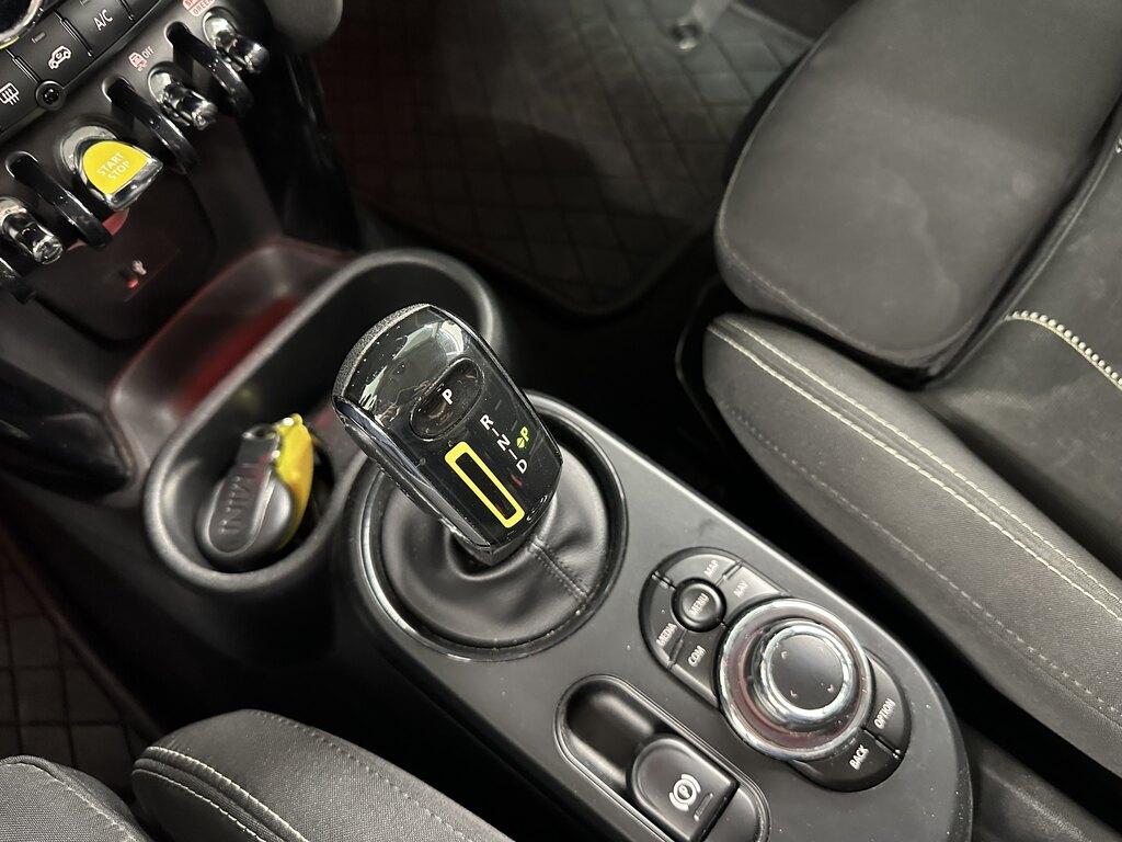 Mini Cooper SE 3p Yours auto