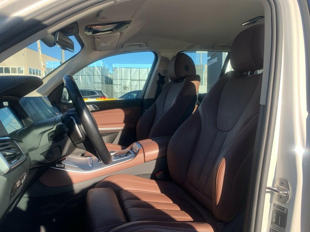 BMW X5 xdrive30d mhev 48V xLine auto