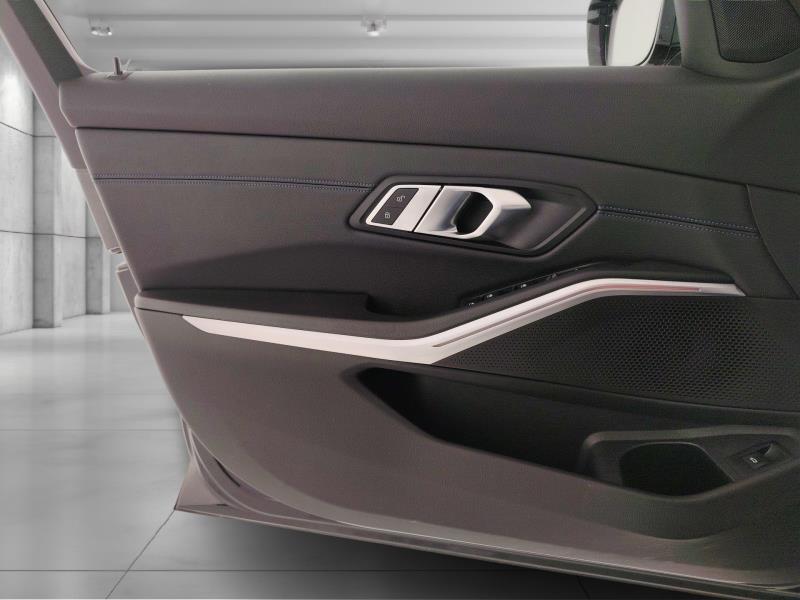 BMW Serie 3 330d Touring xdrive Msport auto