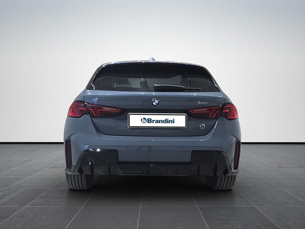 BMW Serie 1 120 48V auto